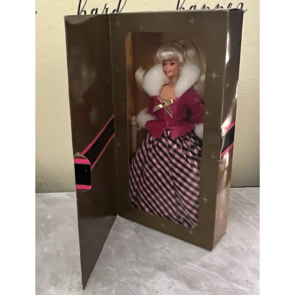 Winter Rhapsody Barbie Caucasian Blonde Avon Exclusive 1996 Second Series NRFB